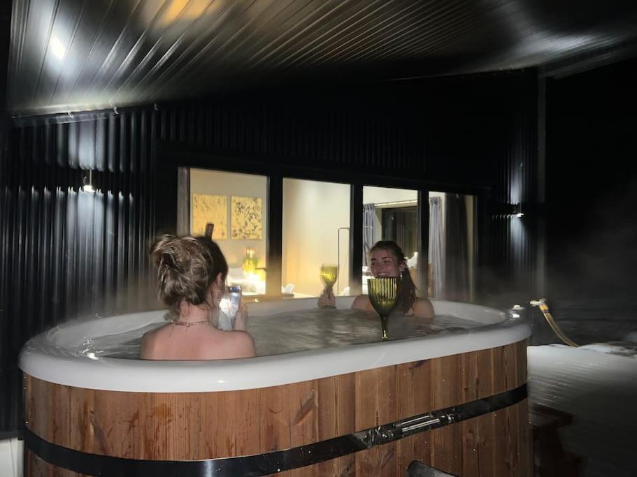 Quirky, Luxury Hideaway Villa Llanbrynmair Exterior foto