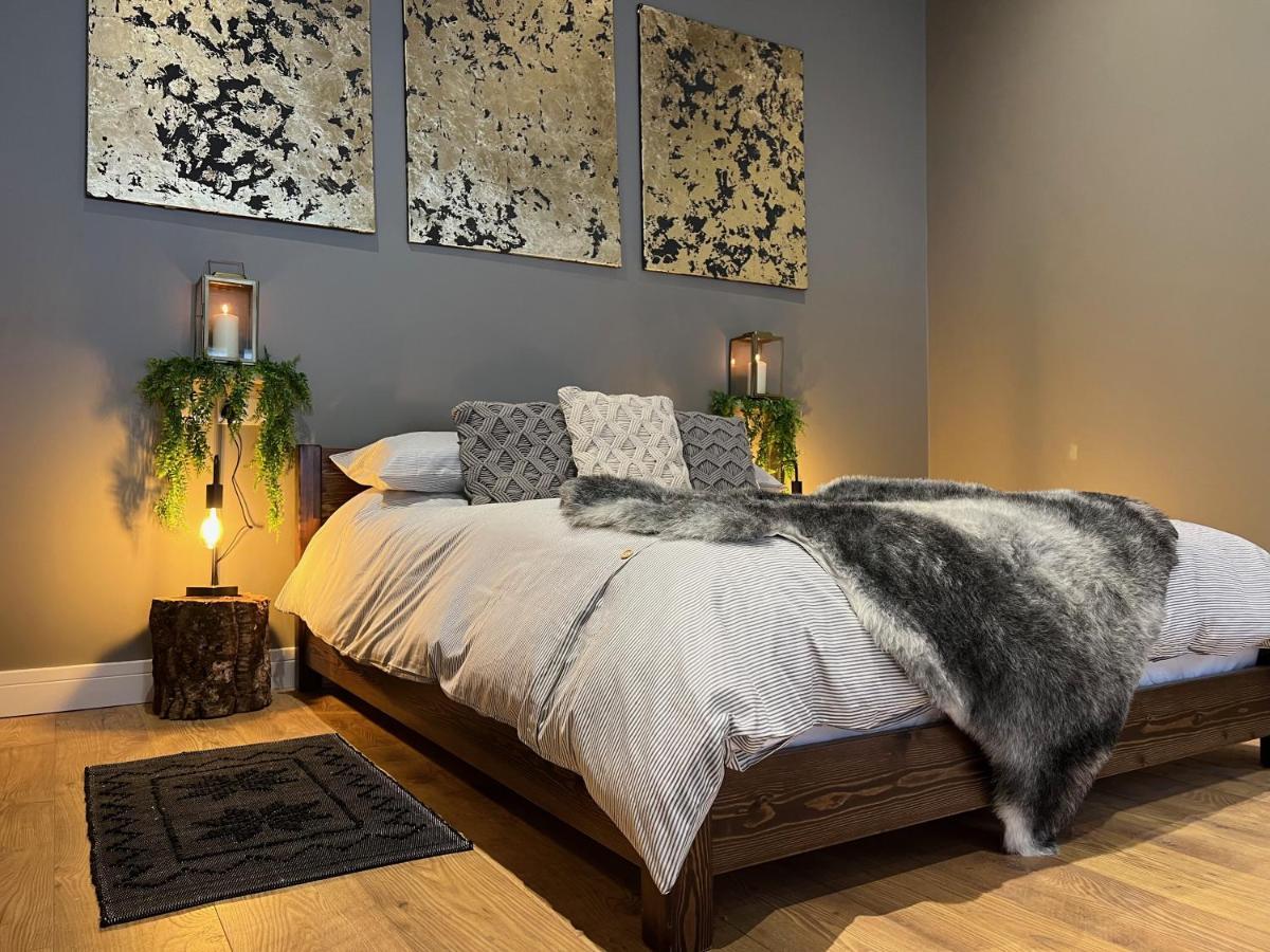 Quirky, Luxury Hideaway Villa Llanbrynmair Exterior foto
